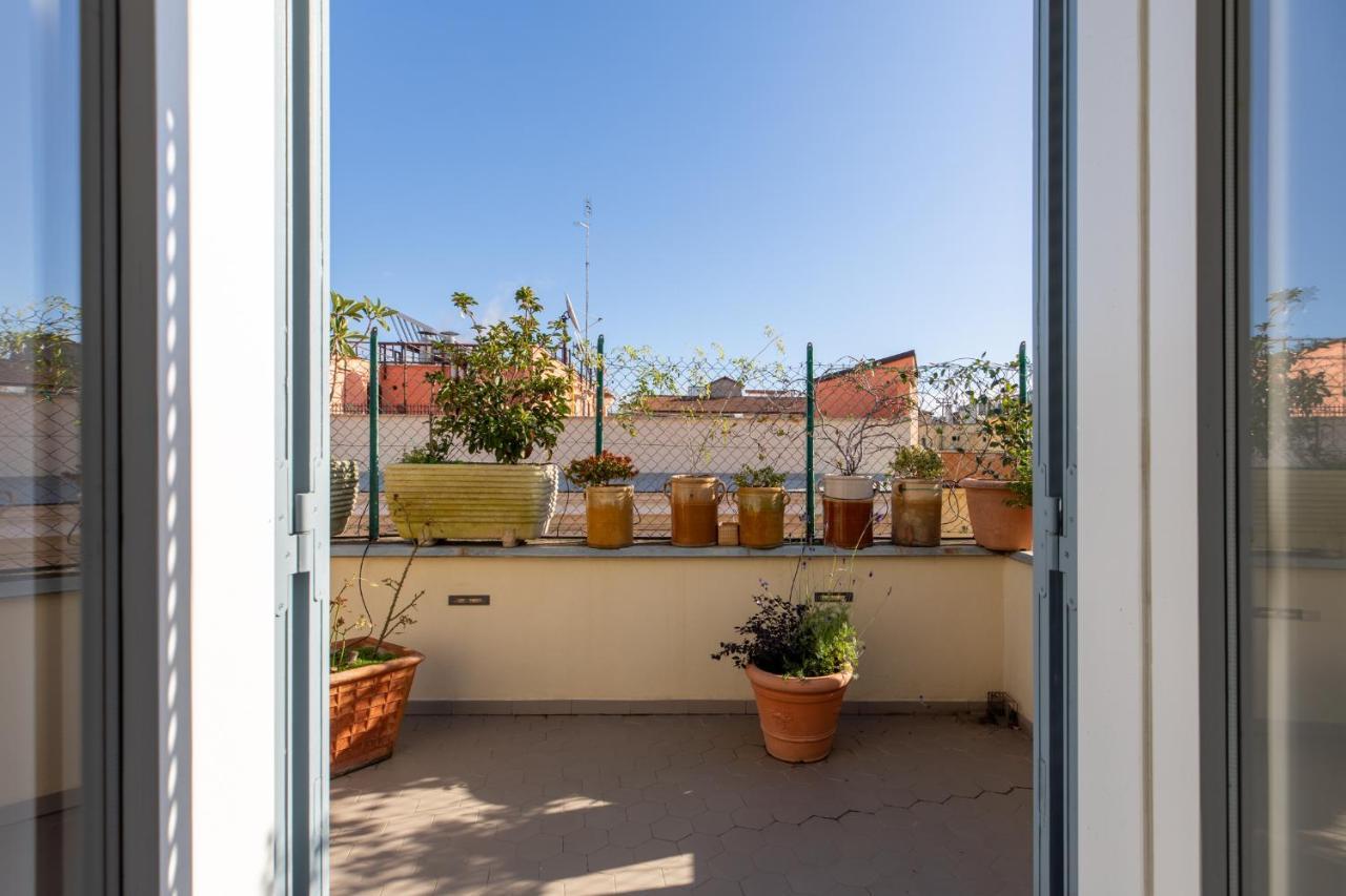 شقة Iflat Magical Flat By The Tiber روما المظهر الخارجي الصورة